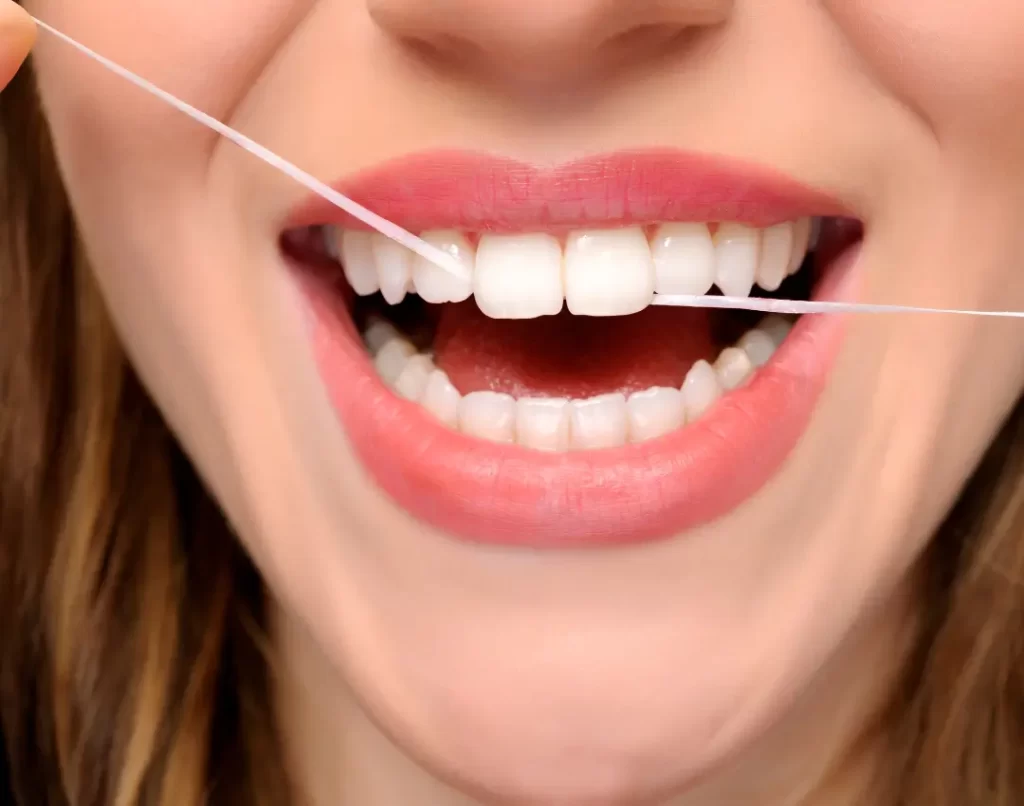 Types of dental floss what’s best for your teeth- featured image